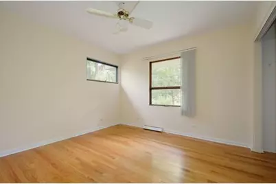 220 Elmwood Drive, Naperville, IL 60540 - Photo 9