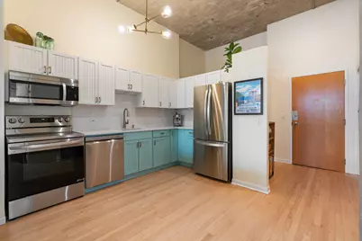 1800 W Roscoe Street #316, Chicago, IL 60657 - Photo 5