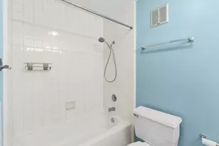 1415 E Central Rd, Arlington Heights, IL 60005 - Photo 13