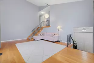 1525 N Arlington Heights Rd, Arlington Heights, IL 60004 - Photo 3