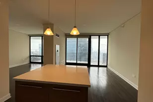 225 N Columbus Dr, Chicago, IL 60601 - Photo 5