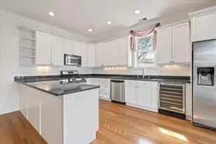 602 Hinman Ave, Evanston, IL 60202 - Photo 11