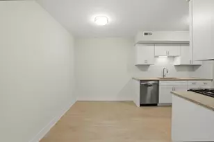 763 Wellington Ave, Elk Grove Village, IL 60007 - Photo 11