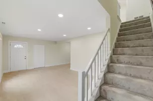 763 Wellington Ave, Elk Grove Village, IL 60007 - Photo 13