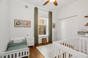 807 W Newport Ave, Chicago, IL 60657 - Photo 13