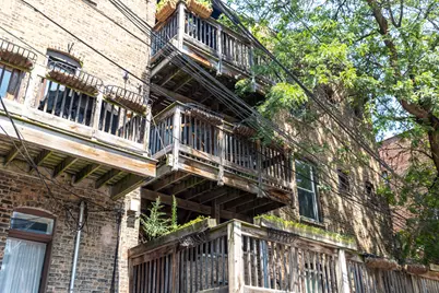 807 W Newport Avenue #2, Chicago, IL 60657 - Photo 19