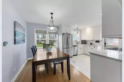 218 S Fairfield Avenue, Lombard, IL 60148 - Photo 5