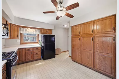 203 Main Street, Lindenwood, IL 61049 - Photo 17