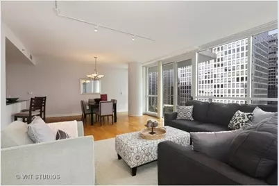 250 E Pearson Street #1006, Chicago, IL 60611 - Photo 3