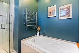 1900 W Armitage Ave, Chicago, IL 60622 - Photo 17