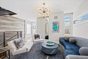 2009 Skyelar Ct, Highland Park, IL 60035 - Photo 3