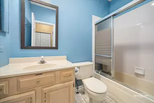 595 Golfers Ln, Bartlett, IL 60103 - Photo 13