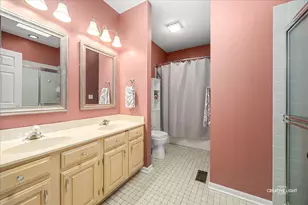 595 Golfers Ln, Bartlett, IL 60103 - Photo 15