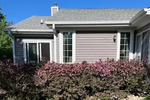 595 Golfers Ln, Bartlett, IL 60103 - Photo 23