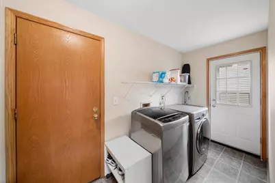 3195 Village Green Drive, Aurora, IL 60504 - Photo 13