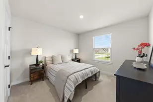 319 Atkinson Dr, Sugar Grove, IL 60554 - Photo 17