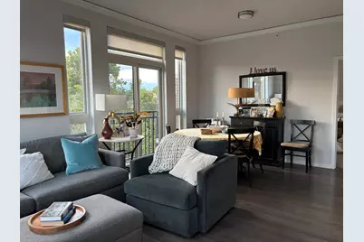 1720 Central Street #422, Evanston, IL 60201 - Photo 3