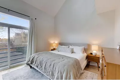646 N Armour Street, Chicago, IL 60642 - Photo 17