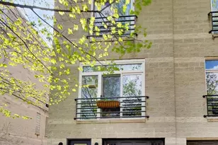 646 N Armour St, Chicago, IL 60642 - Photo 1
