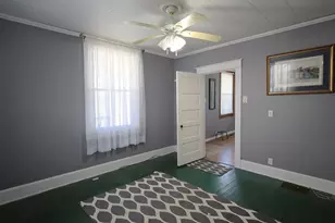 501 N Shelby Ave, Salem, IL 62881 - Photo 13