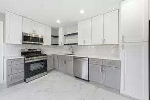 21618 Gailine Ave, Sauk Village, IL 60411 - Photo 13