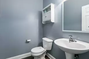 2331 Overlook Ct, Naperville, IL 60563 - Photo 9