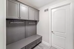 8884 Port Washington Dr, Frankfort, IL 60423 - Photo 13