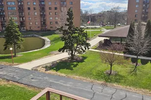 1717 W Crystal Ln, Mount Prospect, IL 60056 - Photo 13