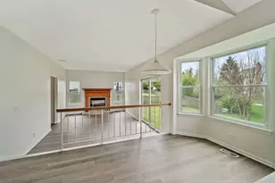 1433 Polo Dr, Bartlett, IL 60103 - Photo 5