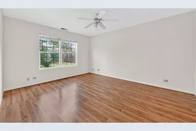 99 Ione Drive #B, South Elgin, IL 60177 - Photo 5