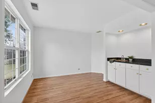 99 Ione Dr, South Elgin, IL 60177 - Photo 11