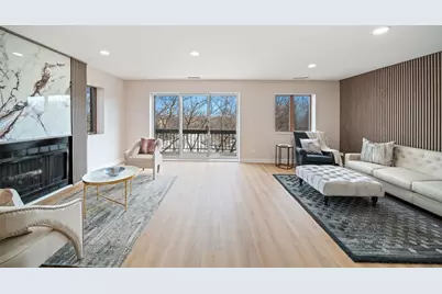 10 Trafalgar Square #403, Lincolnshire, IL 60069 - Photo 7