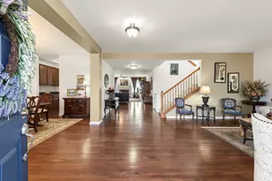 12937 Grande Poplar Cir, Plainfield, IL 60585 - Photo 3