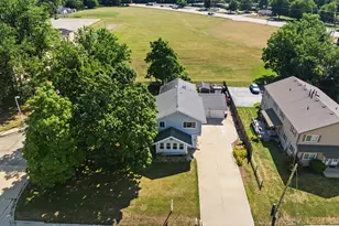 206 Washington St, Oswego, IL 60543 - Photo 41