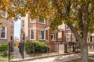 2110 N Avers Ave, Chicago, IL 60647 - Photo 1