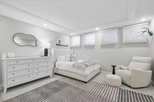 930 N Clark St, Chicago, IL 60610 - Photo 15