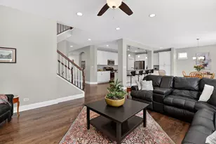 1039 Carol St, Downers Grove, IL 60516 - Photo 11