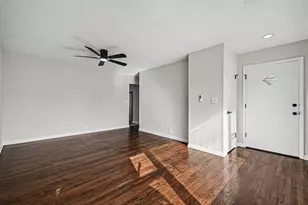 750 Duncan Dr, Aurora, IL 60506 - Photo 3