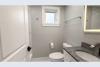 6946 S Loomis Boulevard, Chicago, IL 60636 - Photo 13