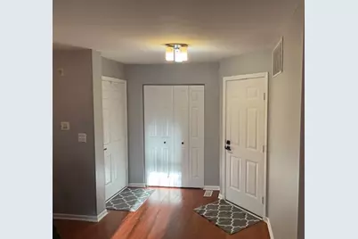 5S530 Paxton Drive #1B, Naperville, IL 60563 - Photo 3