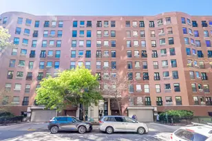 711 W Gordon Terrace, Chicago, IL 60613 - Photo 1