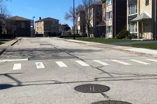 10114 Devon Ct, Rosemont, IL 60018 - Photo 27