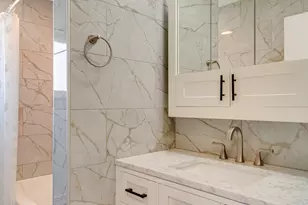 10114 Devon Ct, Rosemont, IL 60018 - Photo 15