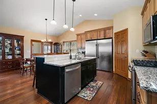 6011 Park View Dr, Bourbonnais, IL 60914 - Photo 7