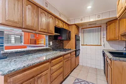 9232 S Eggleston Avenue, Chicago, IL 60620 - Photo 7