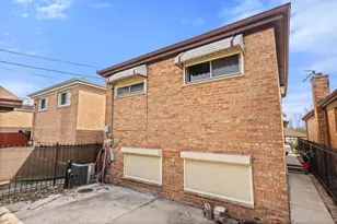 9232 S Eggleston Ave, Chicago, IL 60620 - Photo 13