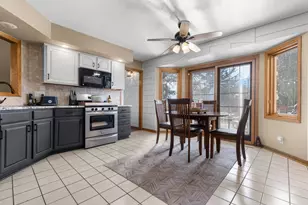 6833 Cardigan Way, Rockford, IL 61114 - Photo 11