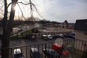 1303 N Baldwin Ct, Palatine, IL 60074 - Photo 7