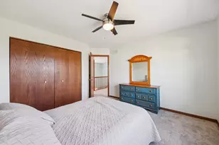 39222 N Ogden Ln, Beach Park, IL 60083 - Photo 17