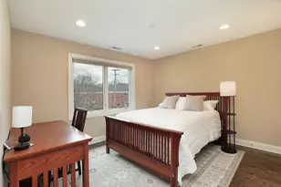 2026 Maple Ave, Northbrook, IL 60062 - Photo 11